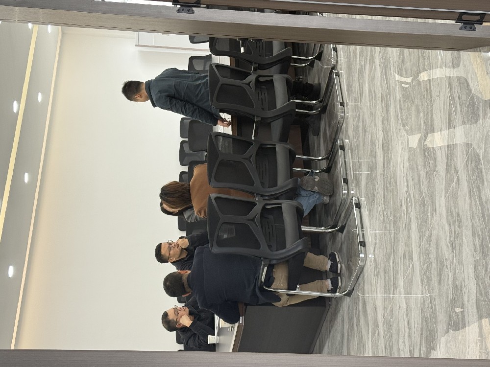 共話合作，共謀發(fā)展——山東客戶蒞臨我司車間參觀考察